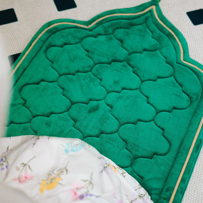 Emerald green Islamify foam padded prayer mat with gold trim and quilted velvet design